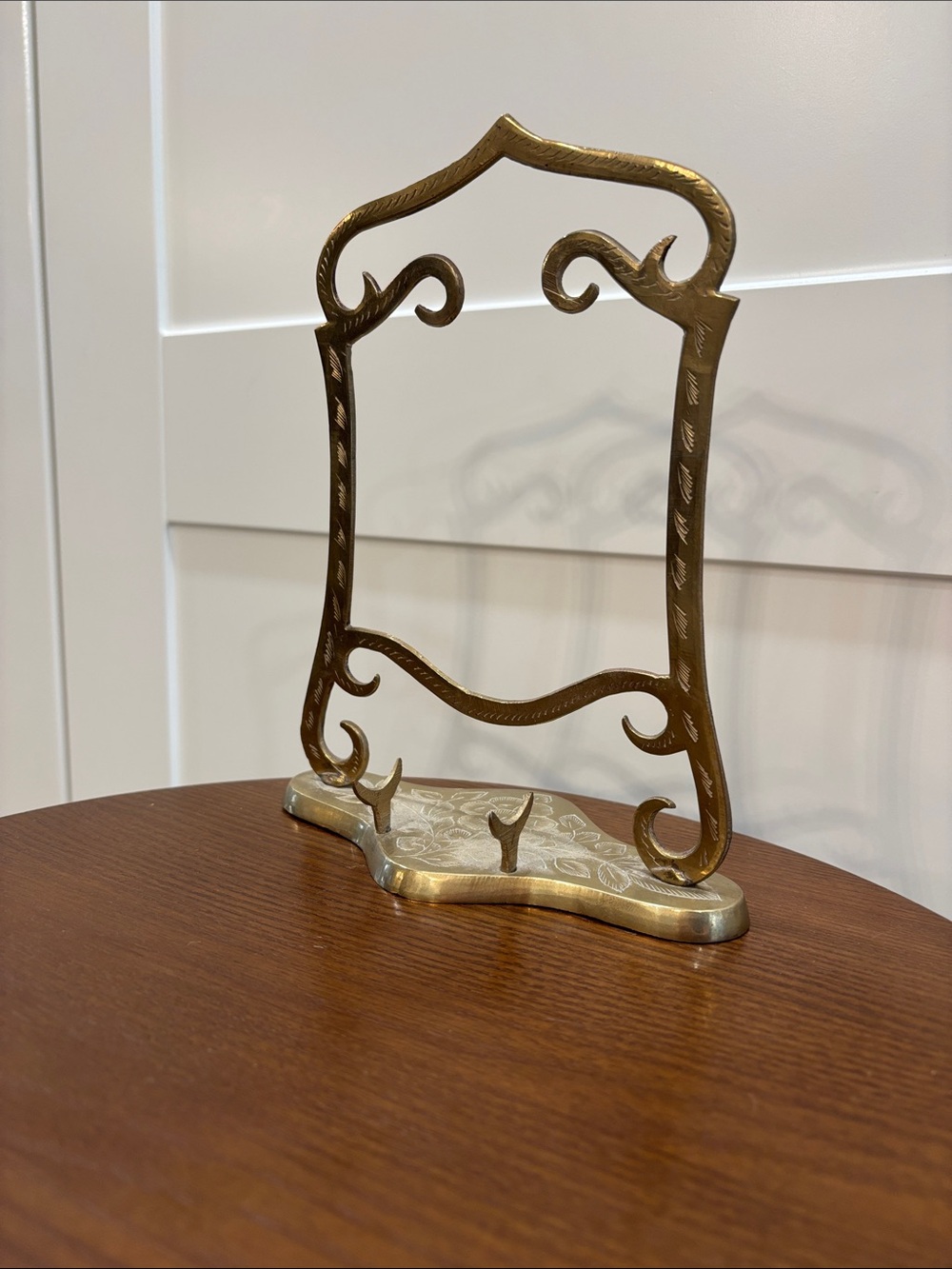 Brass Decorative Plate or Picture Stand Holder in Gold Tone